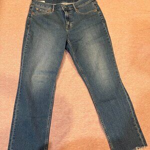 GAP Blue Jeans Vintage Denim Slim Mid Rise 32 / 14 R Frayed Hem, Never Worn